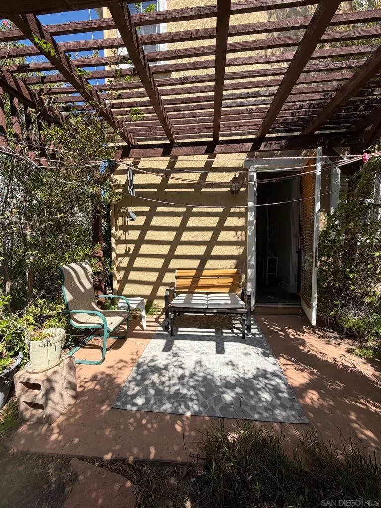 3703 Mandolin Ave Simi Valley, CA 93063