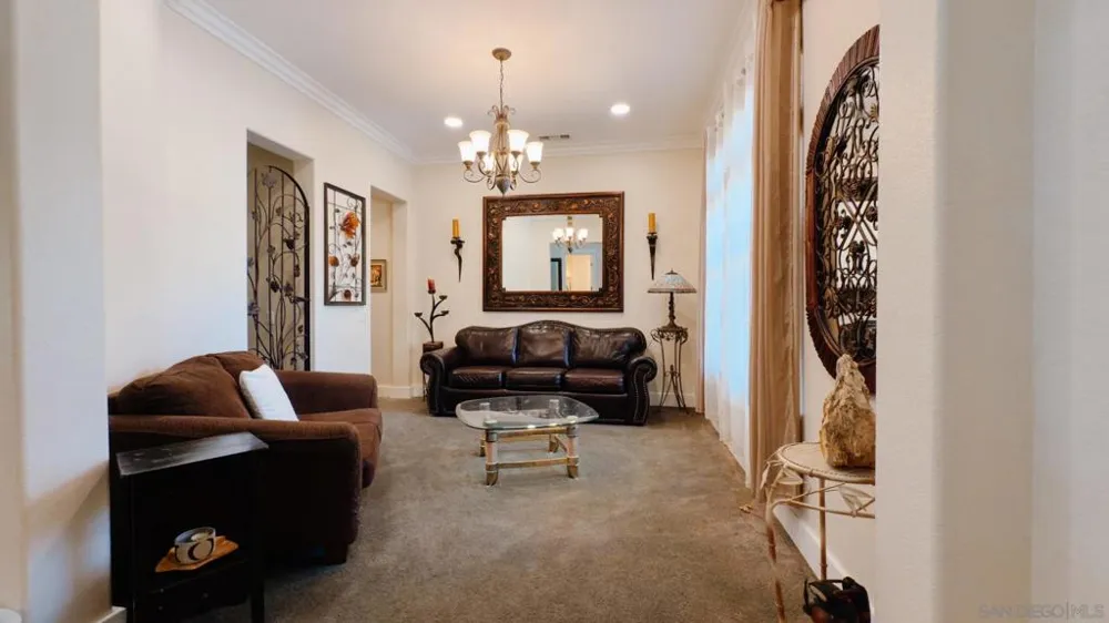 3703 Mandolin Ave Simi Valley, CA 93063