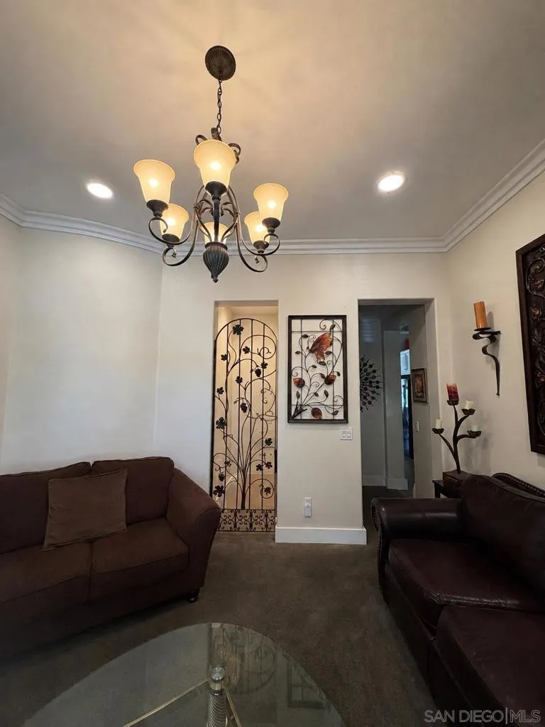 3703 Mandolin Ave Simi Valley, CA 93063