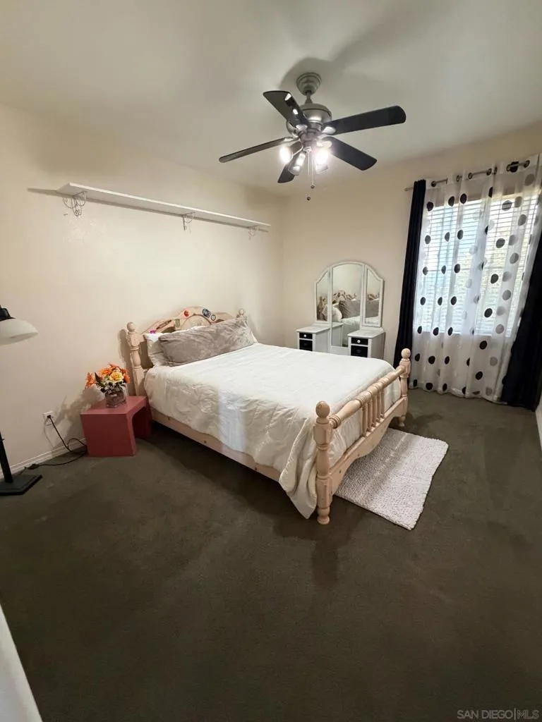 3703 Mandolin Ave Simi Valley, CA 93063