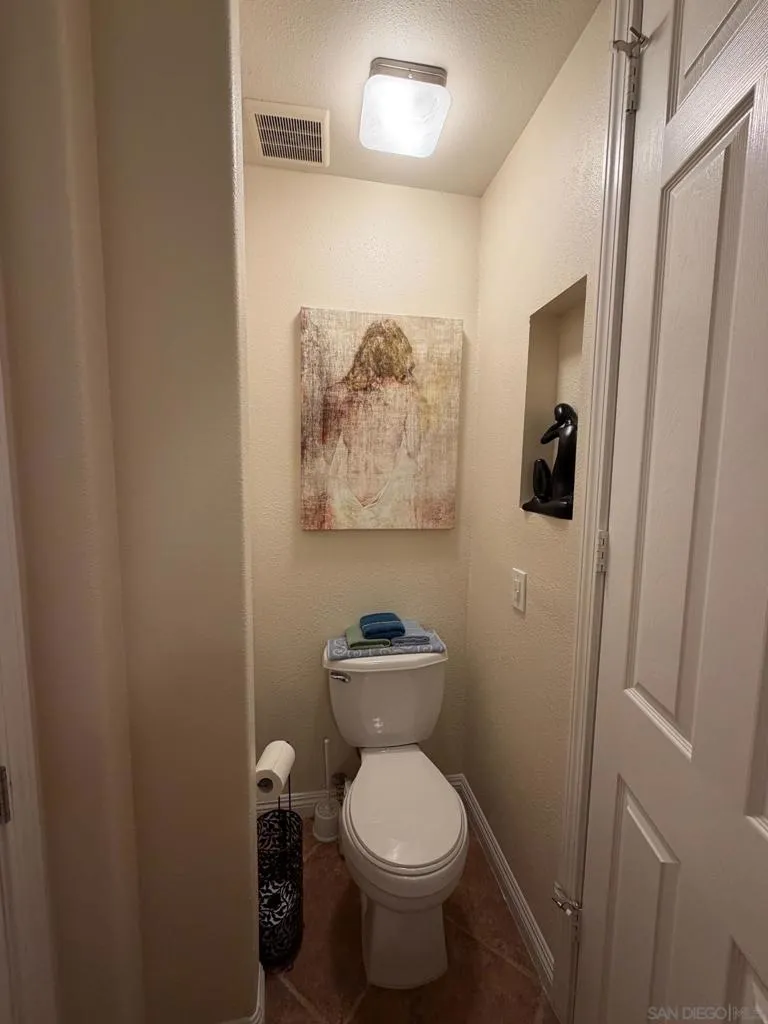 3703 Mandolin Ave Simi Valley, CA 93063