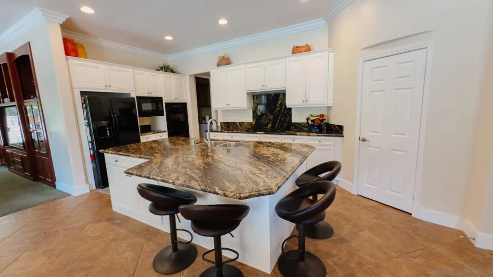 3703 Mandolin Ave Simi Valley, CA 93063