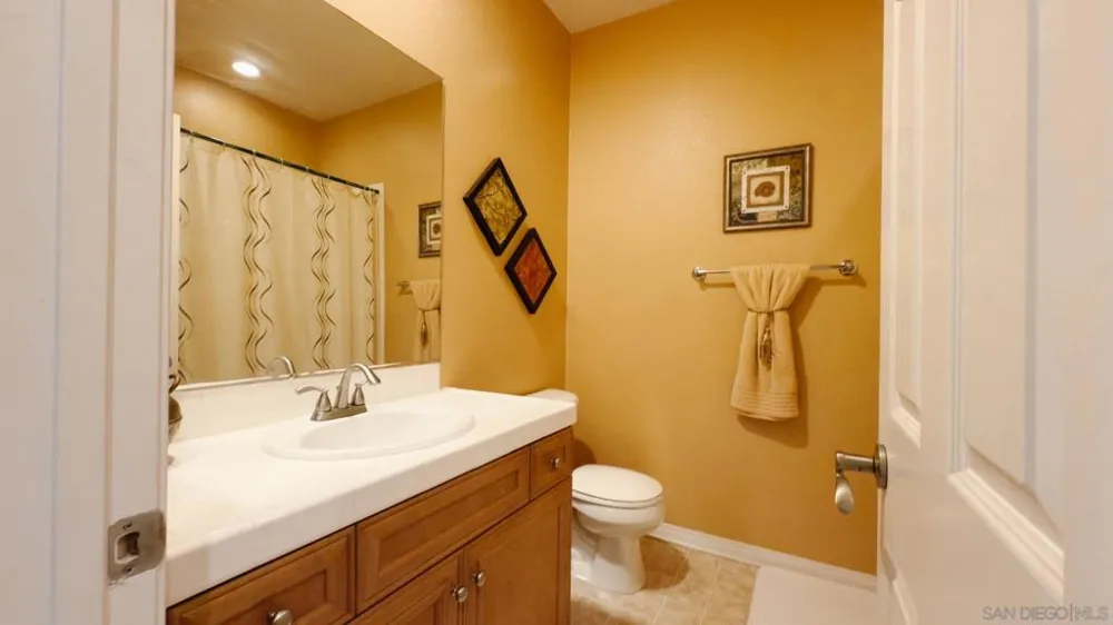 3703 Mandolin Ave Simi Valley, CA 93063