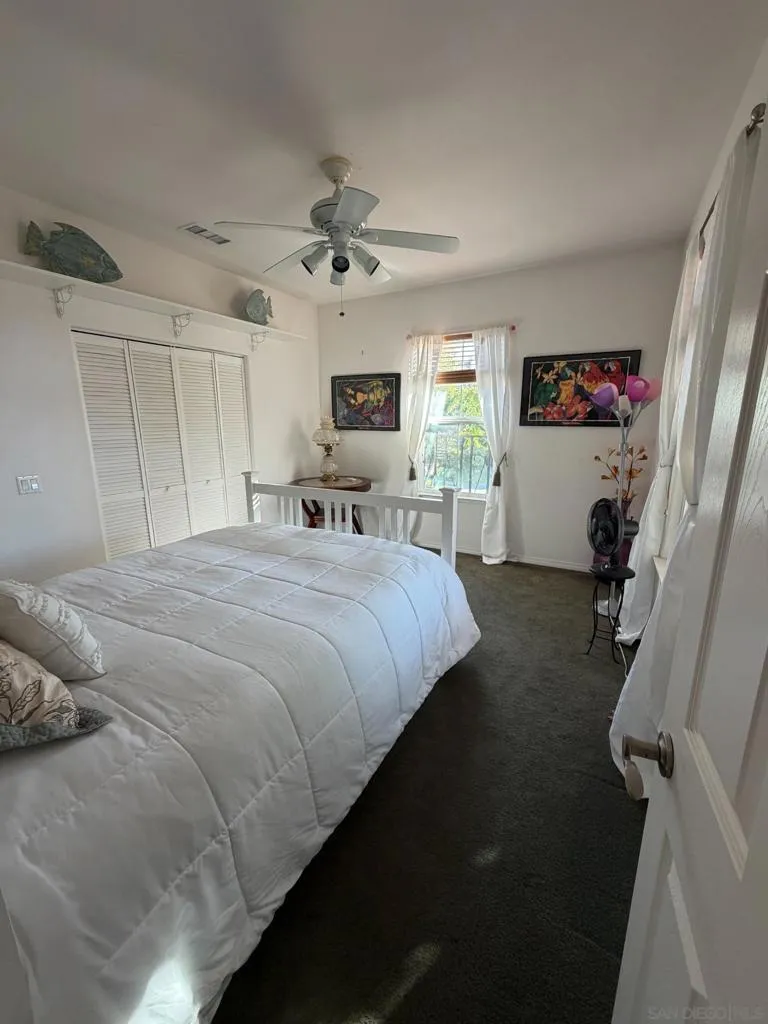 3703 Mandolin Ave Simi Valley, CA 93063