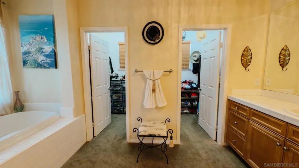 3703 Mandolin Ave Simi Valley, CA 93063