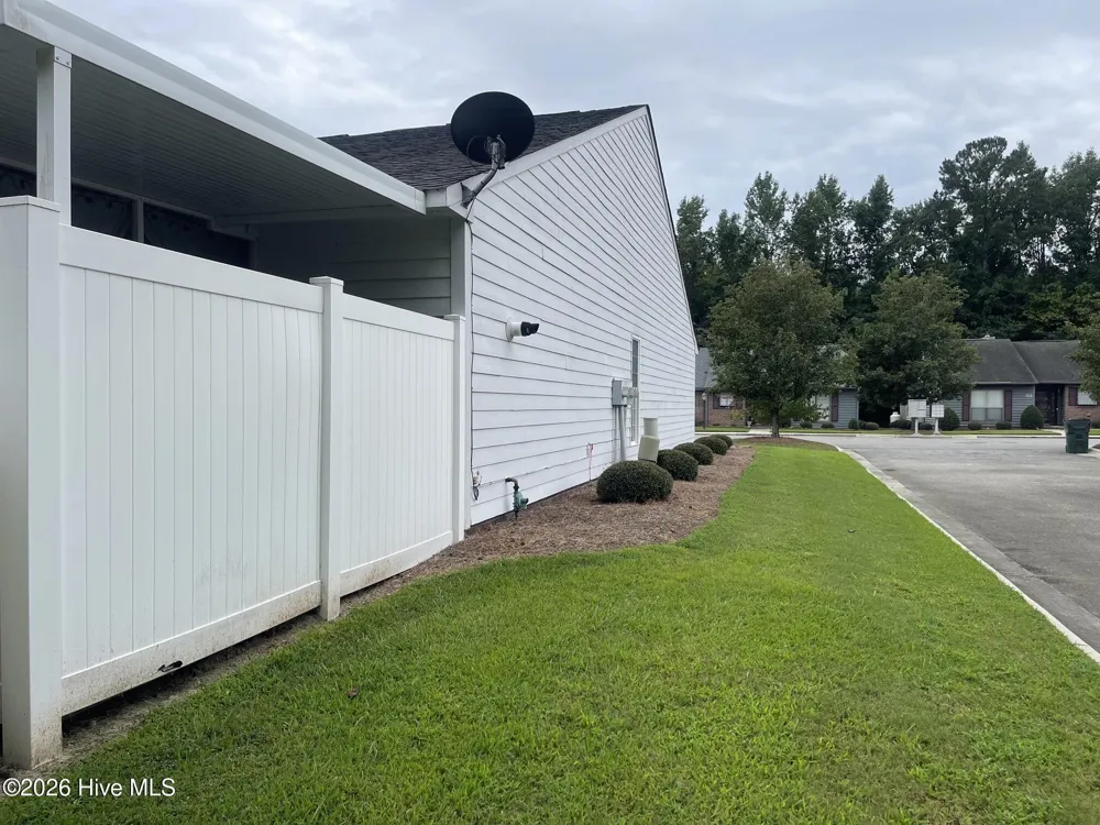 3111 Fox Run Drive Kinston, NC 28504