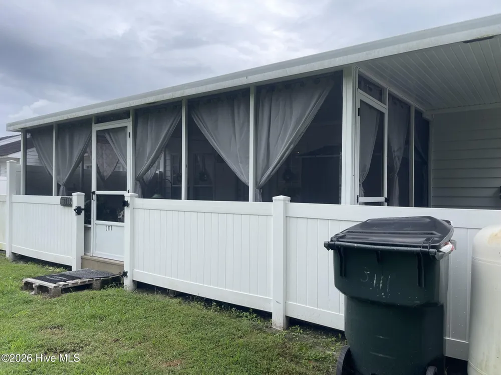 3111 Fox Run Drive Kinston, NC 28504