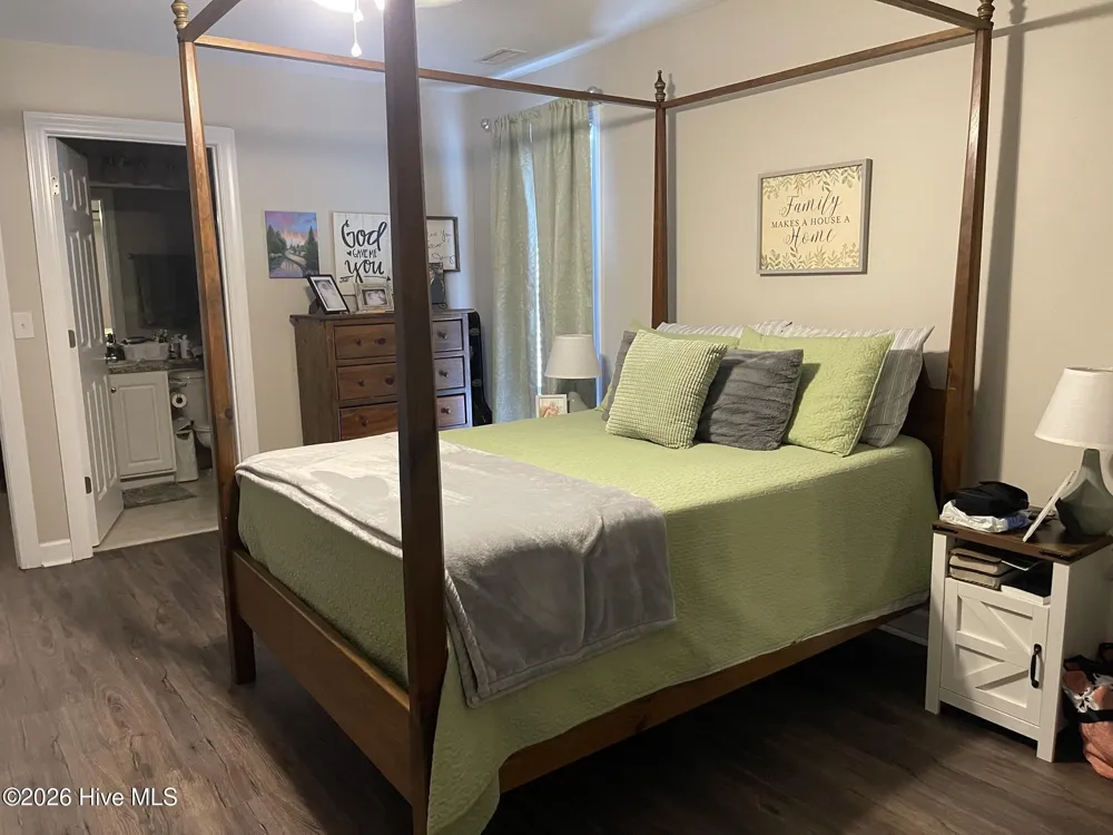 3111 Fox Run Drive Kinston, NC 28504