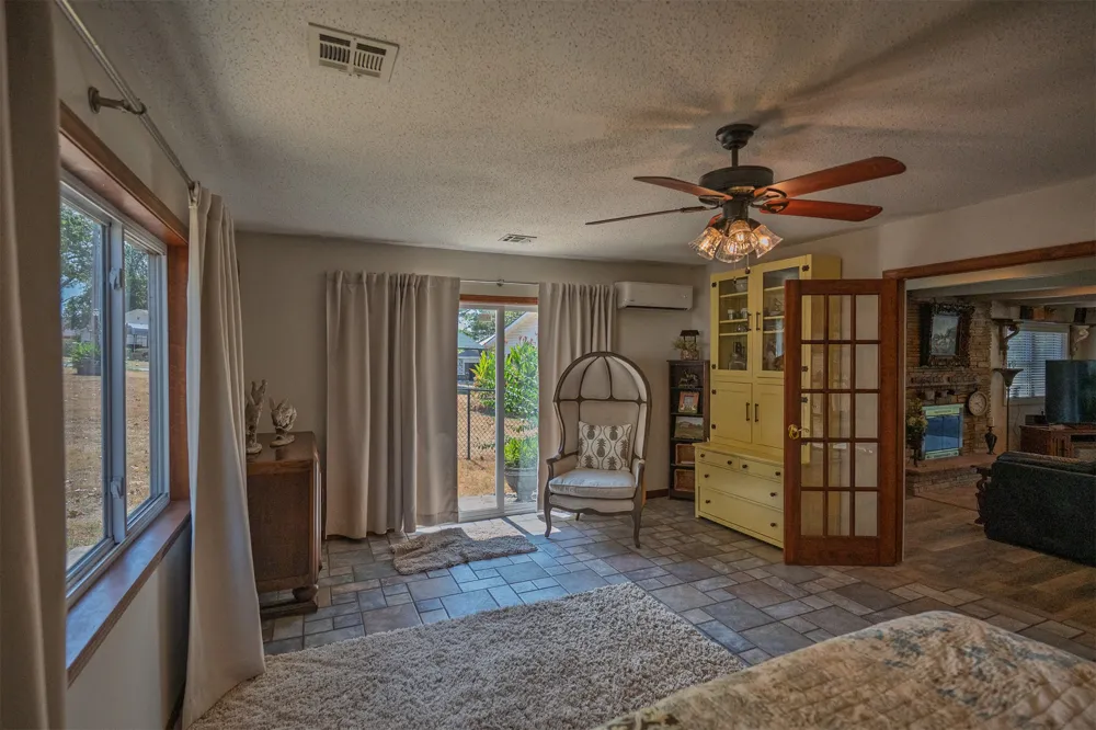 65113 E 250 Grove, OK 74344