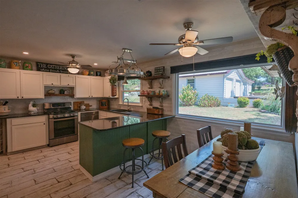 65113 E 250 Grove, OK 74344