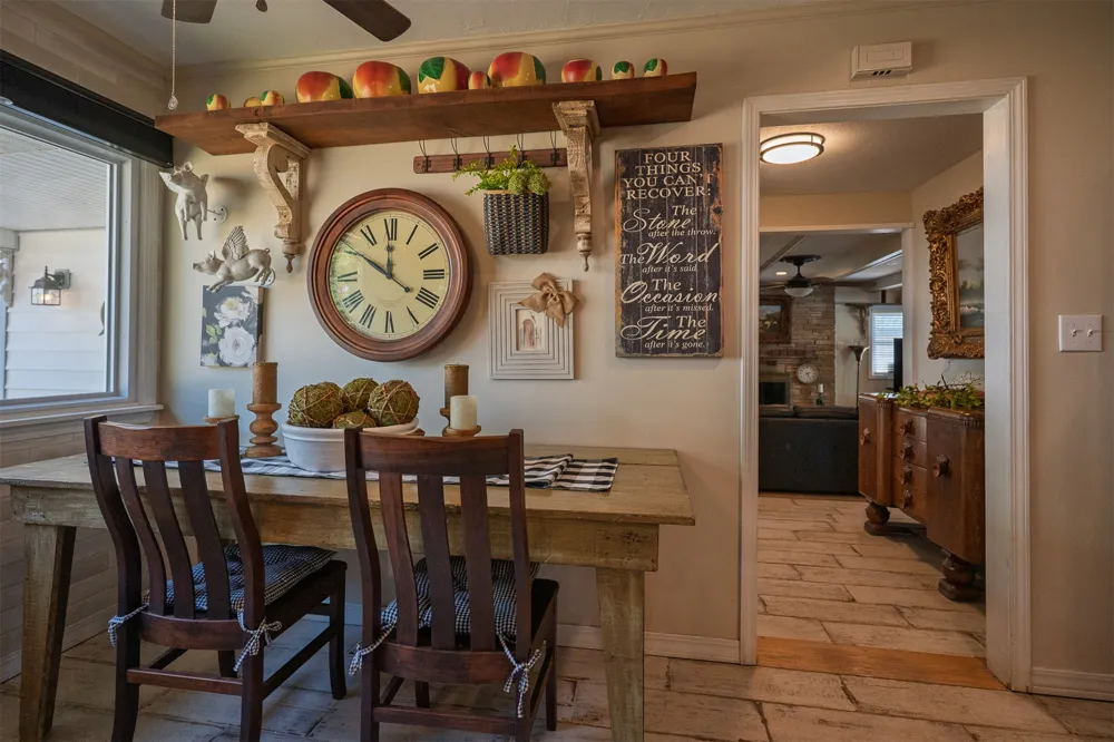 65113 E 250 Grove, OK 74344