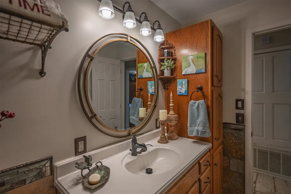 65113 E 250 Grove, OK 74344