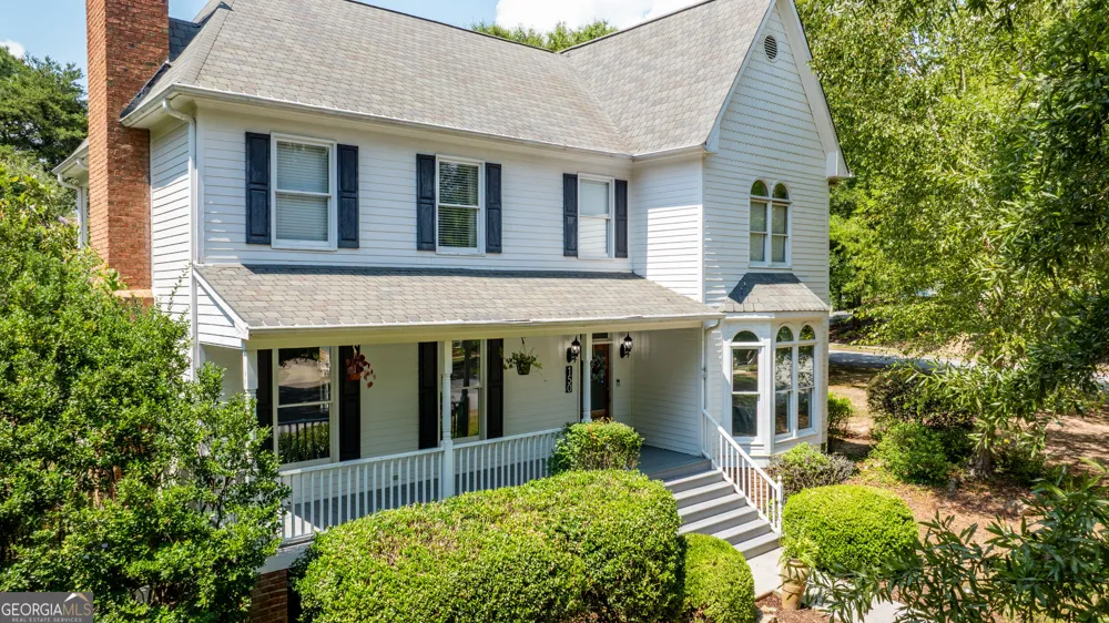 150 Mackenzie LN Fayetteville, GA 30214
