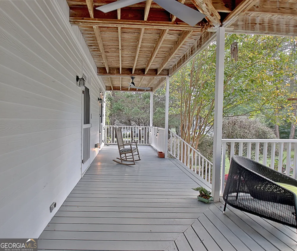 150 Mackenzie LN Fayetteville, GA 30214