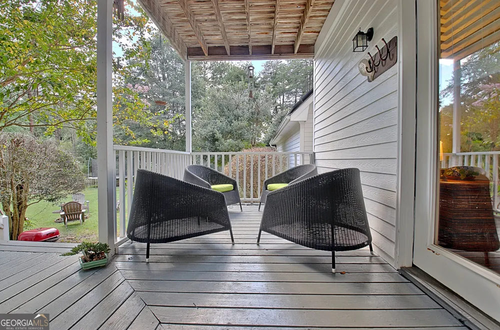 150 Mackenzie LN Fayetteville, GA 30214