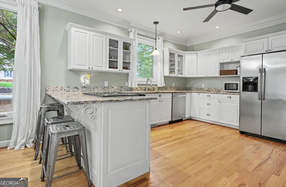 150 Mackenzie LN Fayetteville, GA 30214