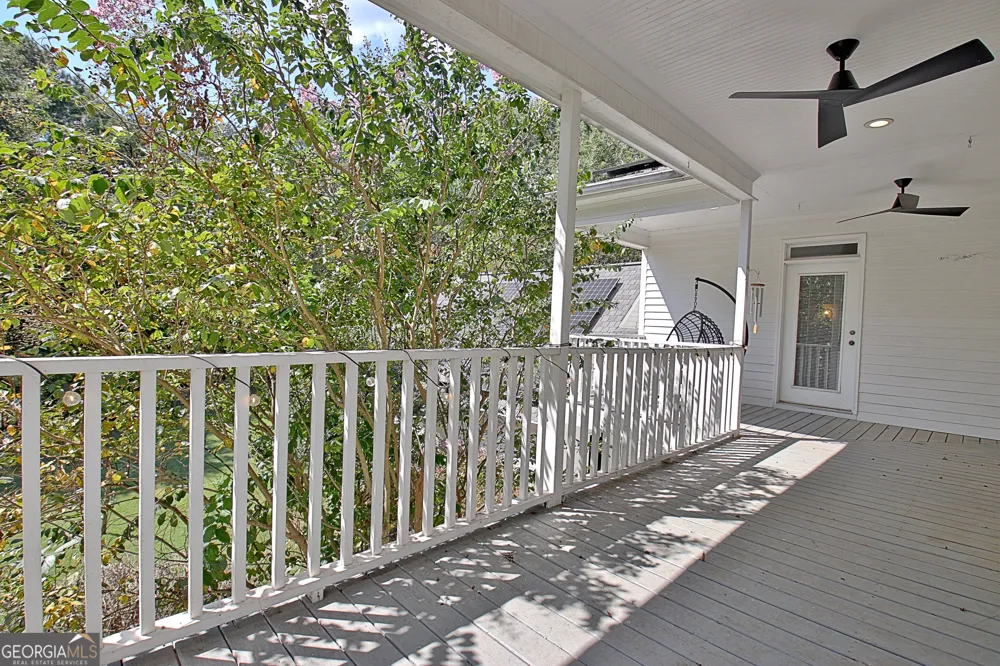 150 Mackenzie LN Fayetteville, GA 30214