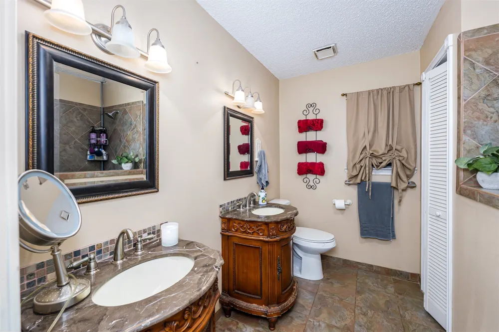 601 Houston School Road Red Oak, TX 75154