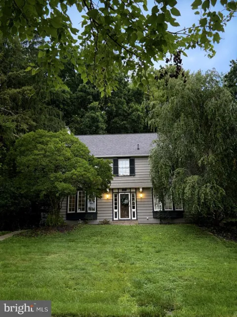 608 HIGHLAND TERRACE