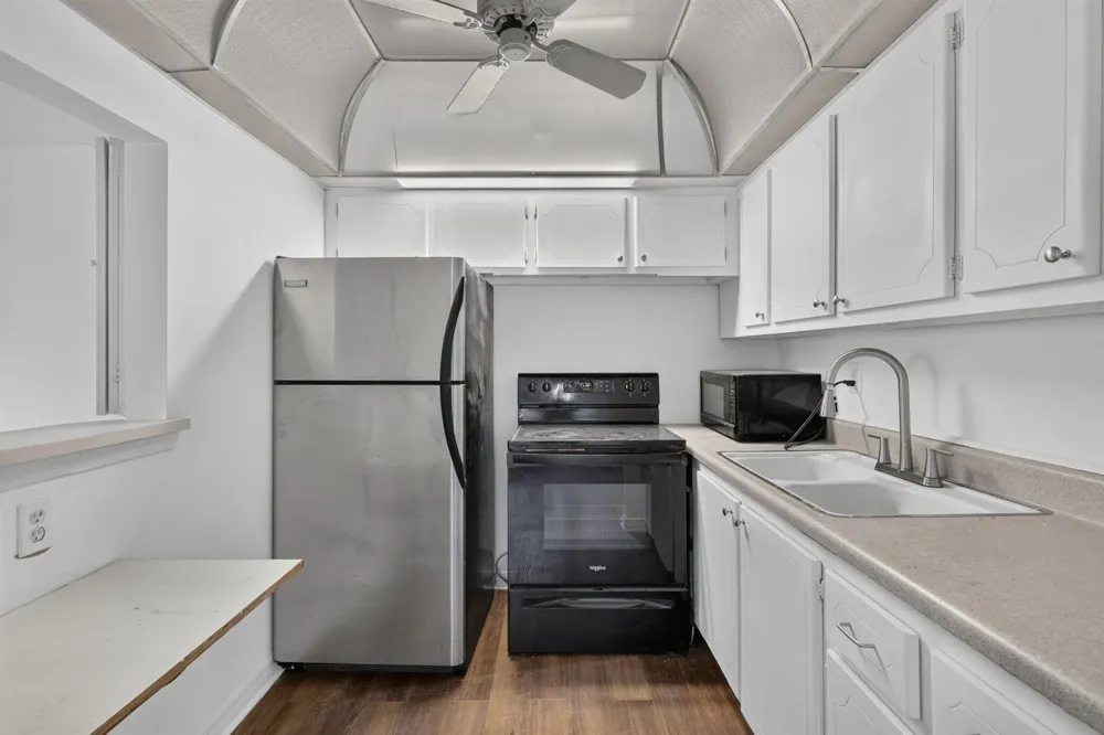 104 E EASTHAMPTON E #1 West Palm Beach, FL 33417