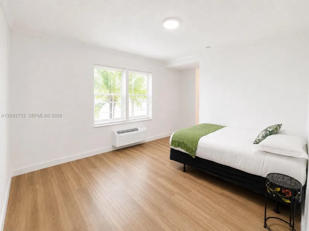 3025 Indian Creek Dr #203 Miami Beach, FL 33140