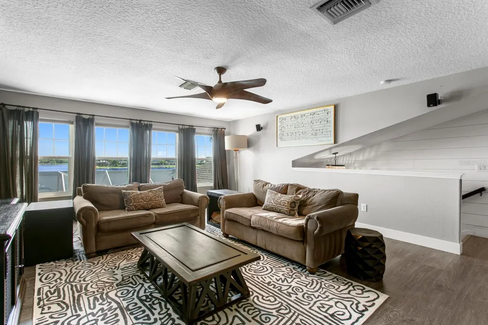 5233 BRIGHTON SHORE DRIVE Apollo Beach, FL 33572