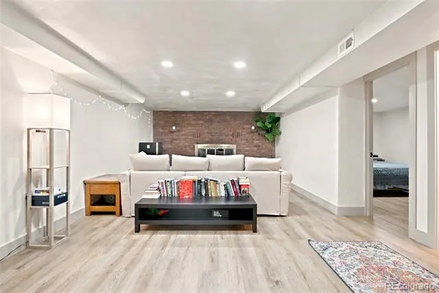 3353 Krameria Street Denver, CO 80207