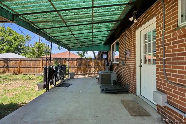 3353 Krameria Street Denver, CO 80207