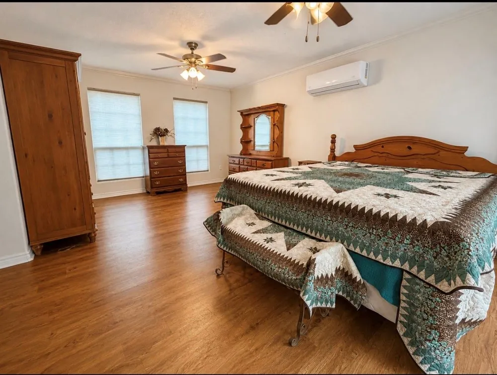 231 Pine Shadows Drive Livingston, TX 77351