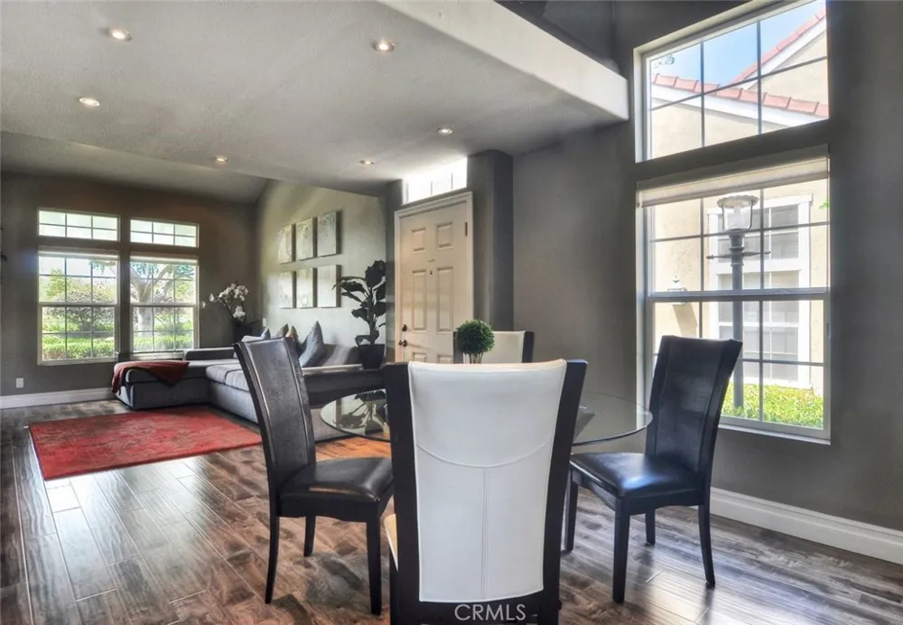 63 Dartmouth Irvine, CA 92612