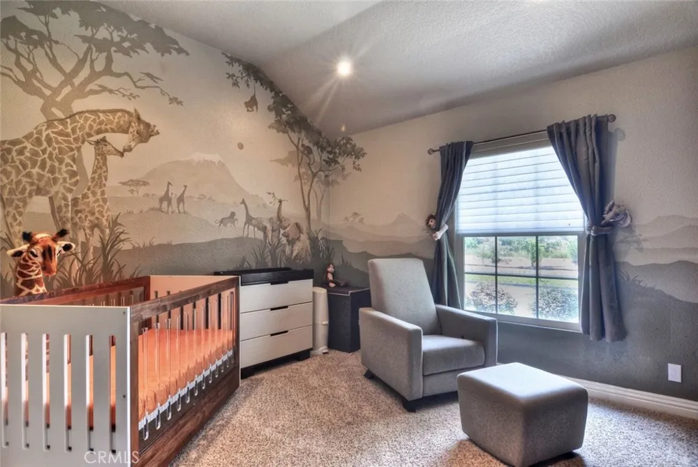 63 Dartmouth Irvine, CA 92612