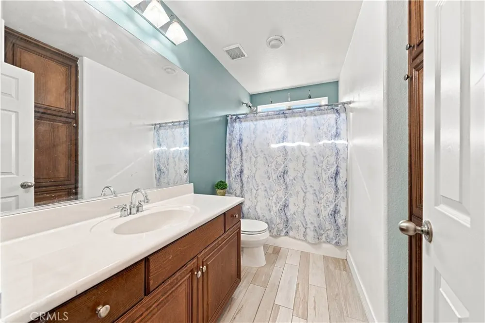 37076 Ascella Lane Murrieta, CA 92563
