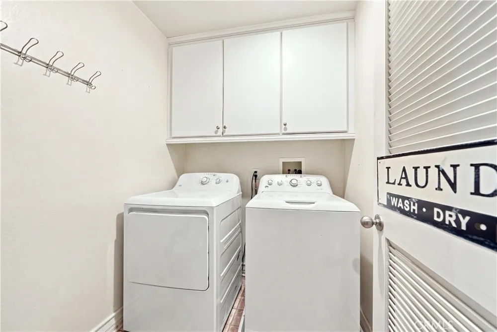 37076 Ascella Lane Murrieta, CA 92563