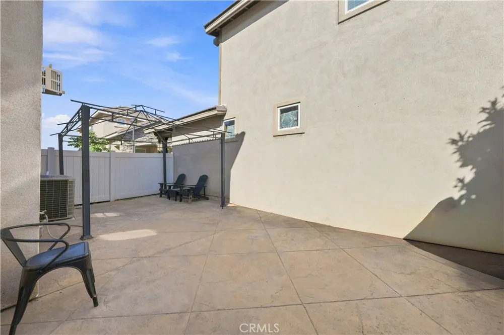 37076 Ascella Lane Murrieta, CA 92563