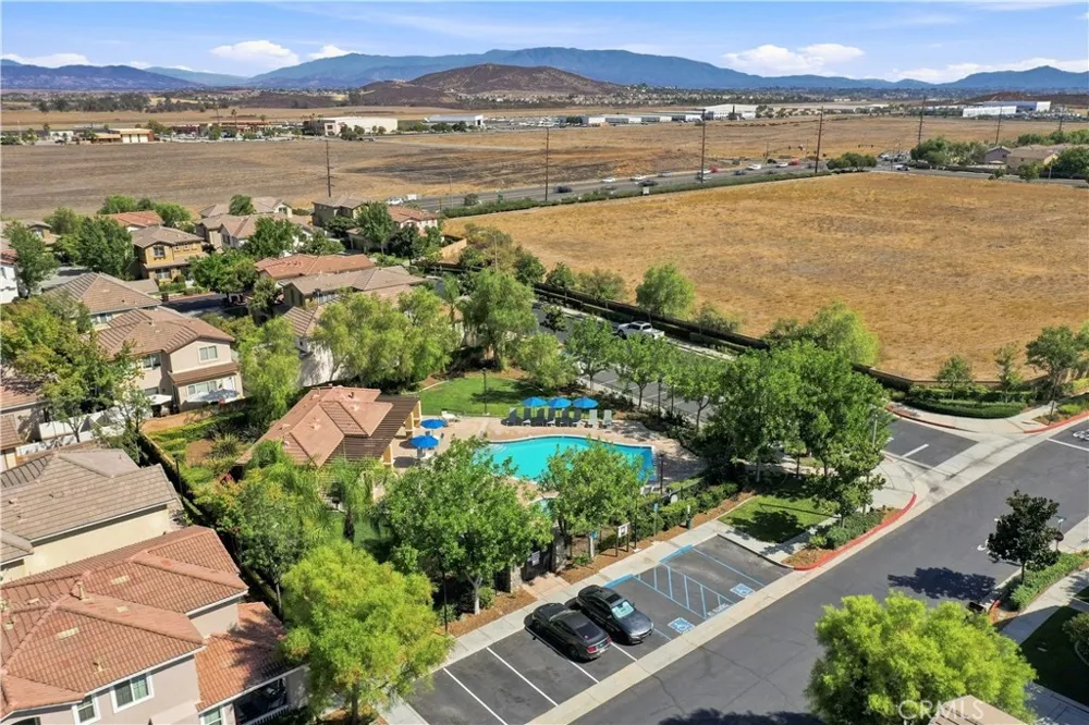 37076 Ascella Lane Murrieta, CA 92563