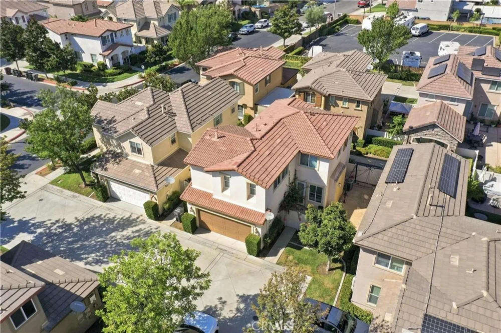 37076 Ascella Lane Murrieta, CA 92563