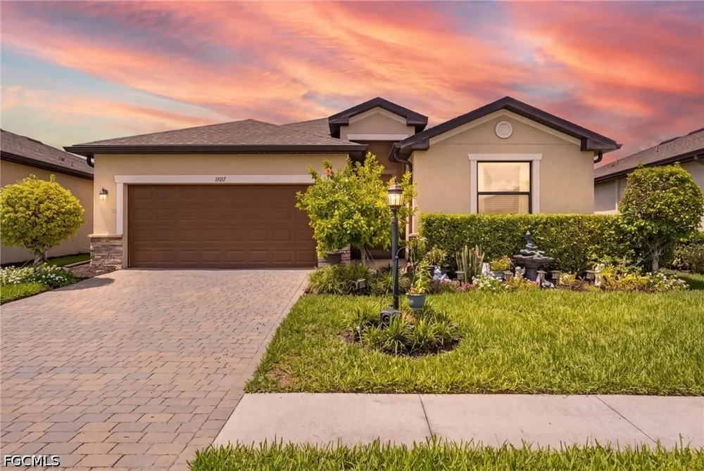 Monrovia Lane Fort Myers, FL 33905