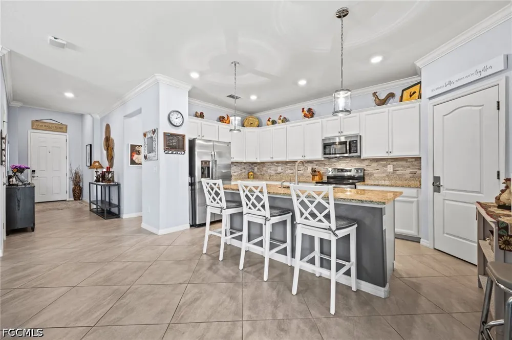 Monrovia Lane Fort Myers, FL 33905