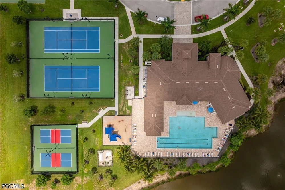 Monrovia Lane Fort Myers, FL 33905