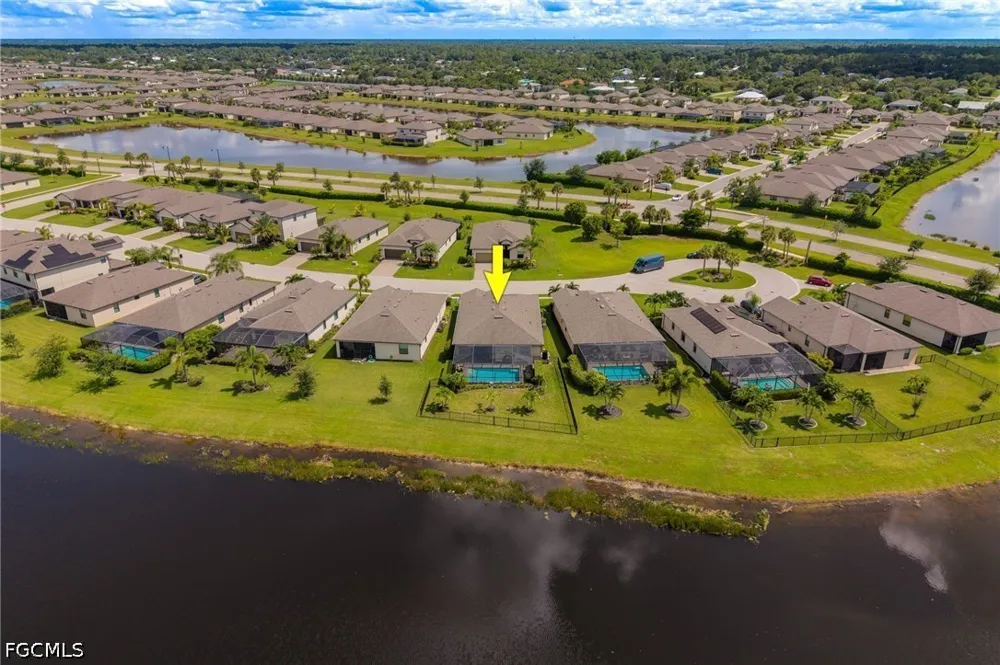 Monrovia Lane Fort Myers, FL 33905