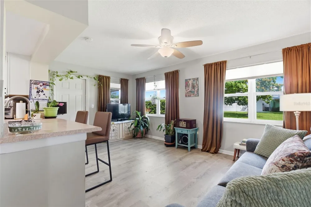 4263 96TH AVENUE Pinellas Park, FL 33782