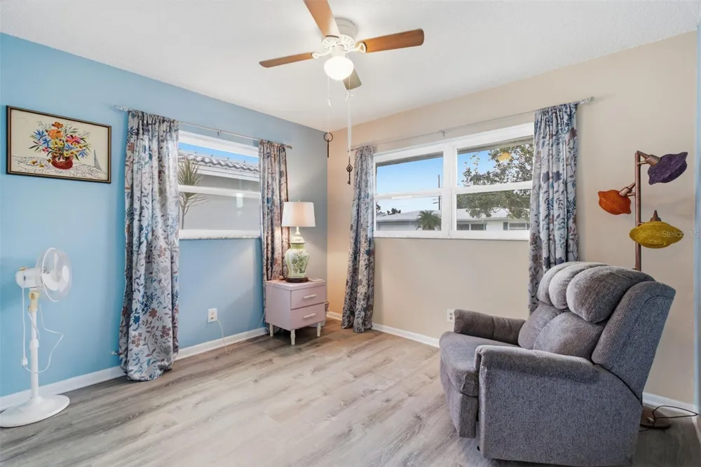 4263 96TH AVENUE Pinellas Park, FL 33782