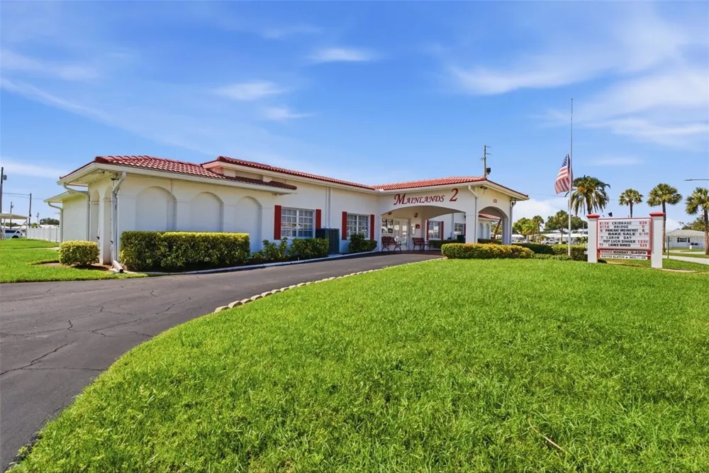 4263 96TH AVENUE Pinellas Park, FL 33782