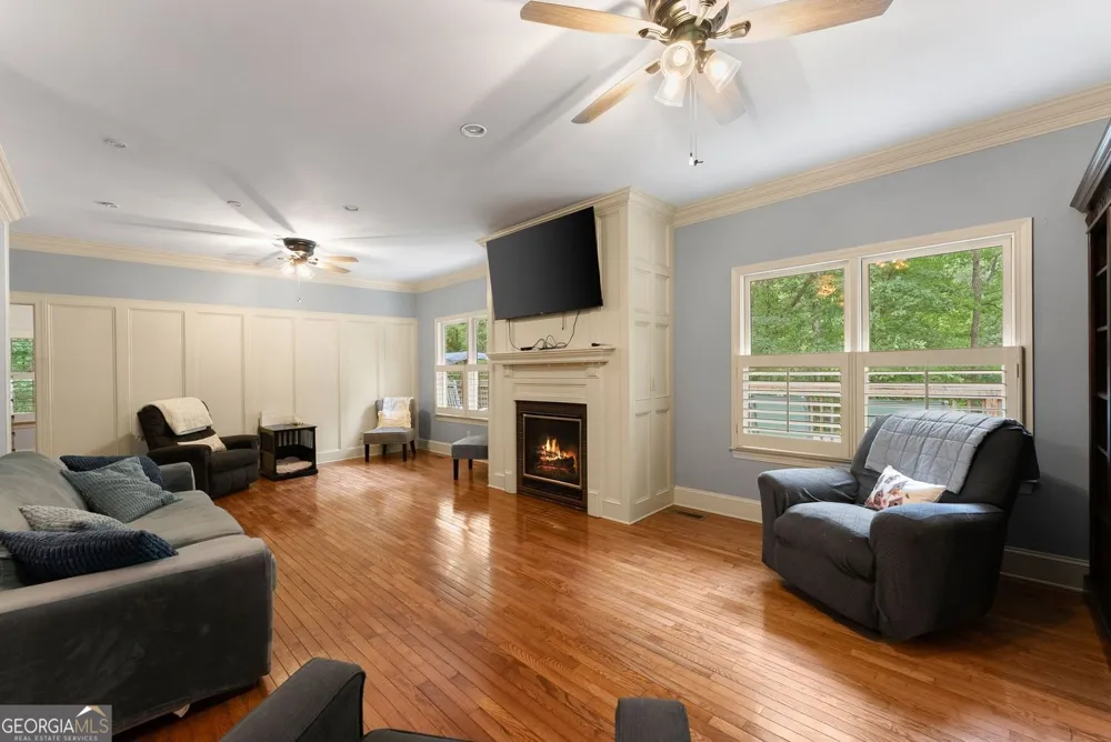 731 Hidden Lakes TRL Jefferson, GA 30549