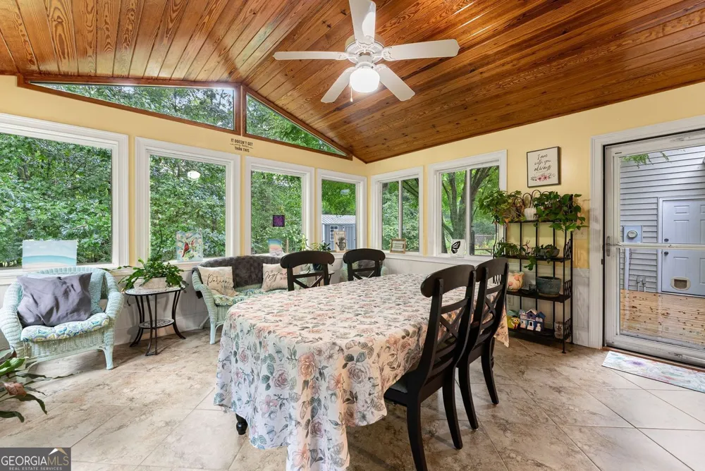 731 Hidden Lakes TRL Jefferson, GA 30549