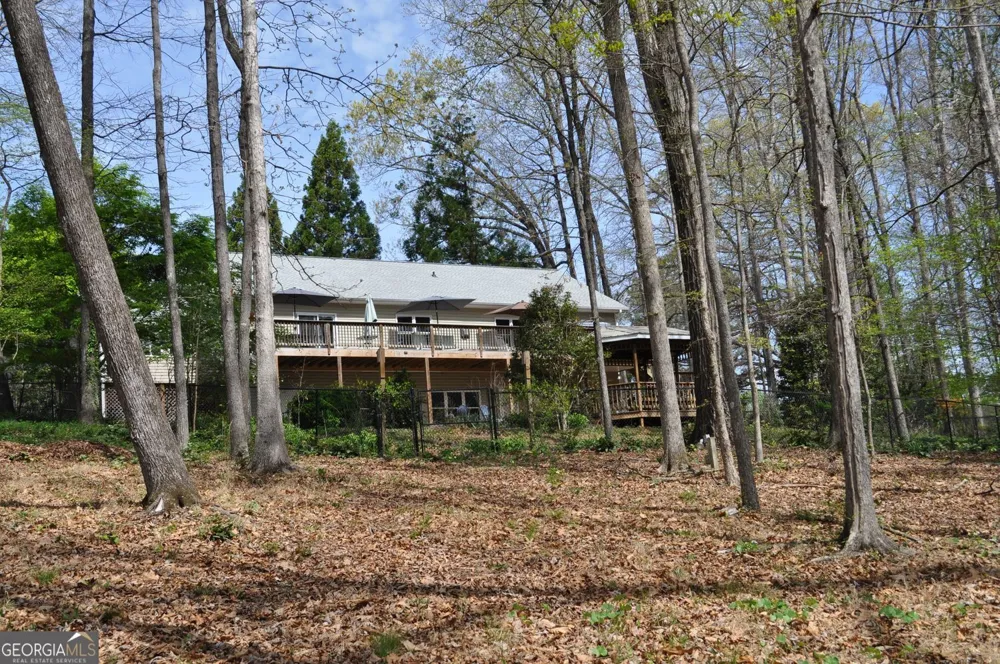 731 Hidden Lakes TRL Jefferson, GA 30549