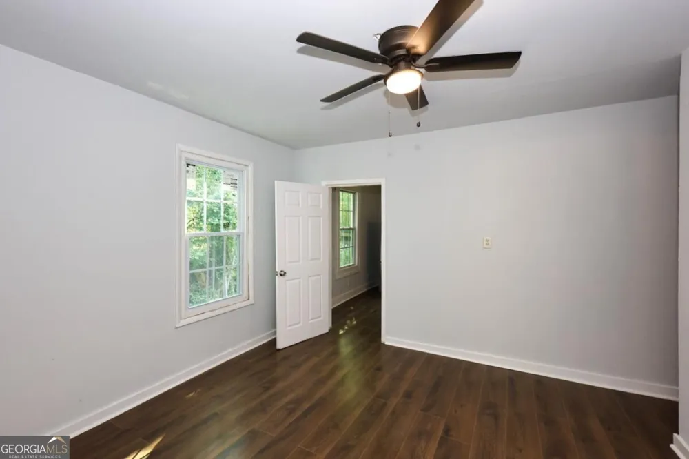 2069 Bolton RD NW Atlanta, GA 30318