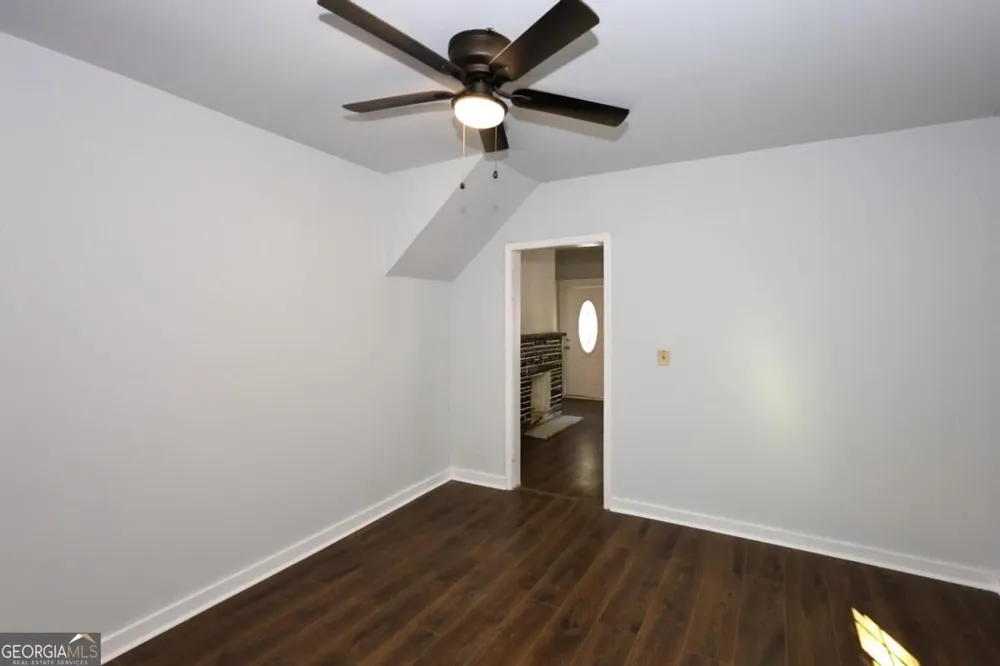 2069 Bolton RD NW Atlanta, GA 30318