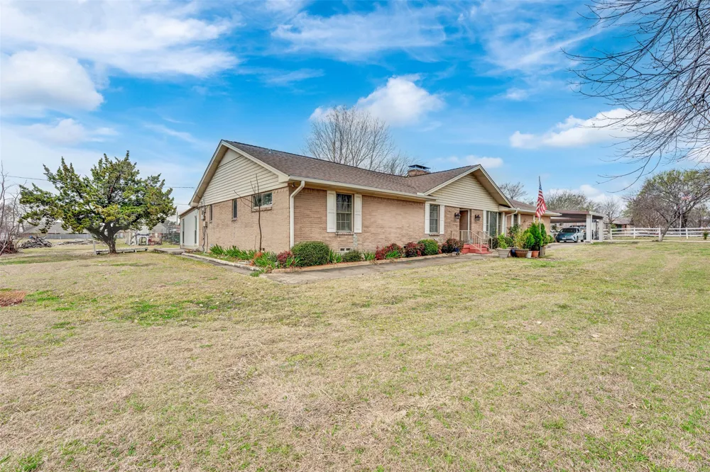 2104 Ponderosa Trail Sachse, TX 75048
