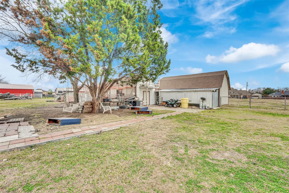 2104 Ponderosa Trail Sachse, TX 75048